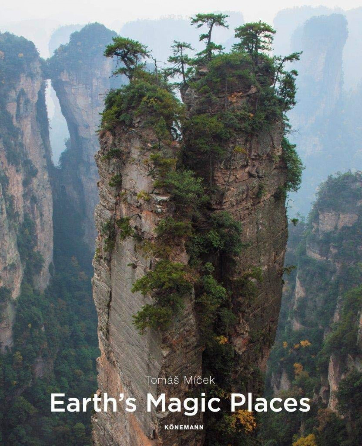 EARTH'S MAGIC PLACES